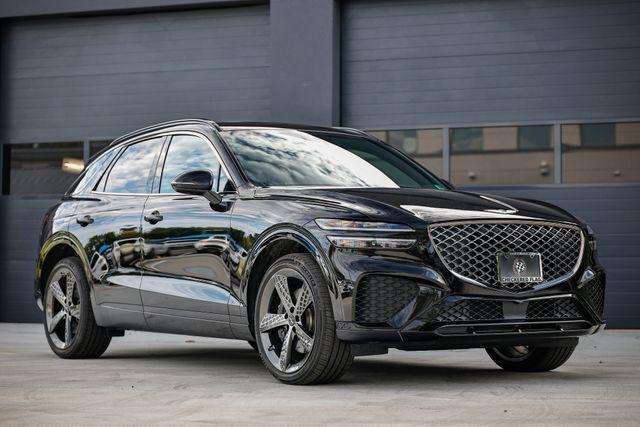 used 2025 Genesis GV70 car, priced at $53,662