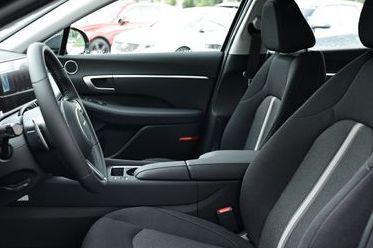 new 2025 Hyundai Sonata Hybrid car, priced at $33,090