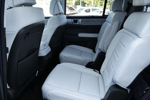 new 2025 Hyundai SANTA FE HEV car, priced at $50,575