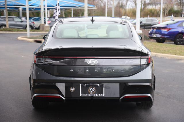 new 2024 Hyundai Sonata car, priced at $32,255