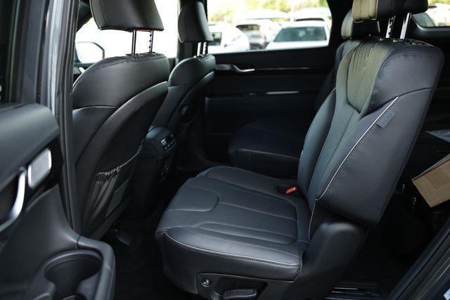 new 2025 Hyundai Palisade car, priced at $52,990
