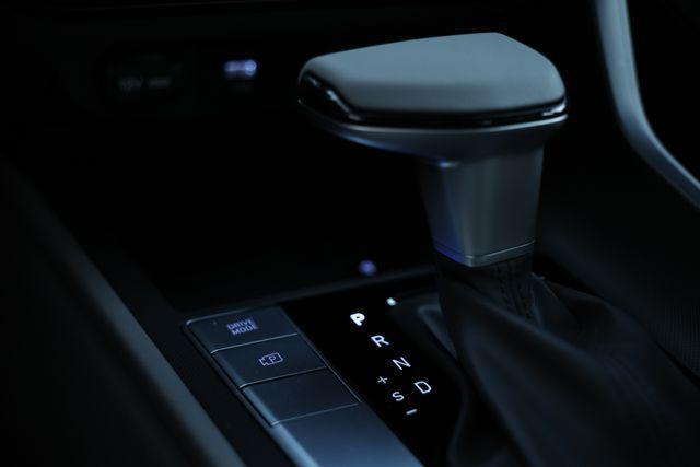 new 2025 Hyundai Elantra car, priced at $25,135