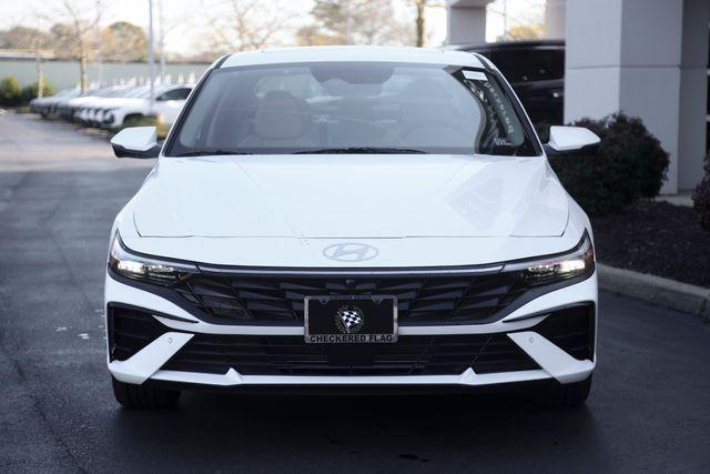 new 2025 Hyundai Elantra car, priced at $29,060