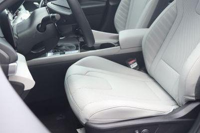 new 2025 Hyundai Elantra car, priced at $29,060
