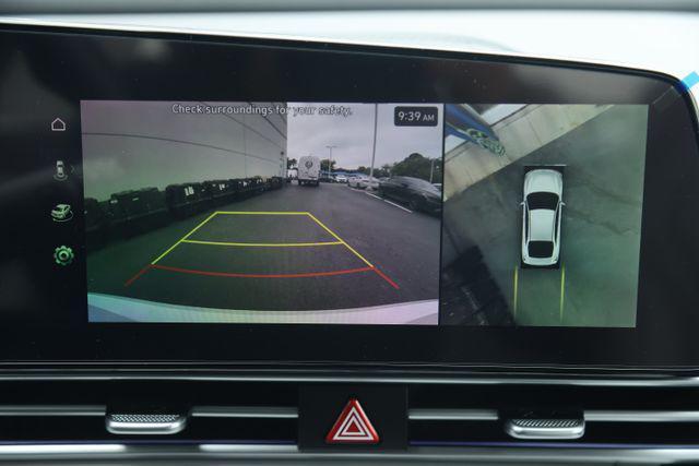 new 2025 Hyundai Elantra car, priced at $29,060