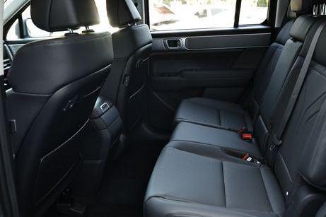 new 2025 Hyundai Santa Fe car, priced at $40,905