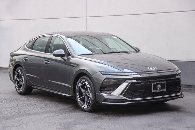 new 2024 Hyundai Sonata car, priced at $32,260