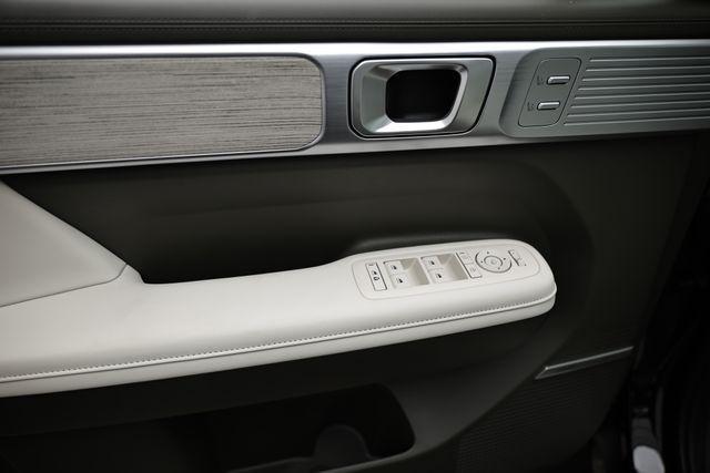 new 2025 Hyundai SANTA FE HEV car, priced at $51,899