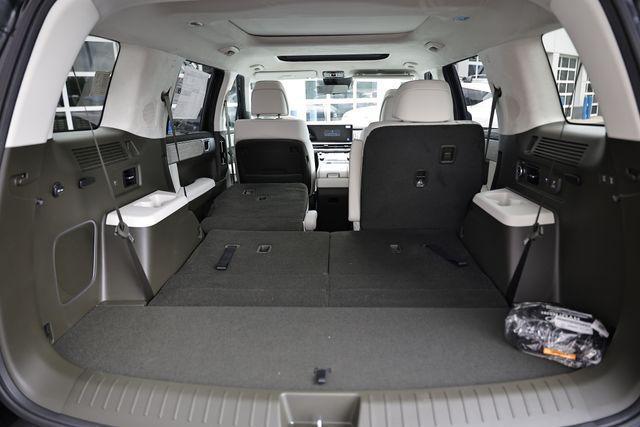 new 2025 Hyundai SANTA FE HEV car, priced at $51,899