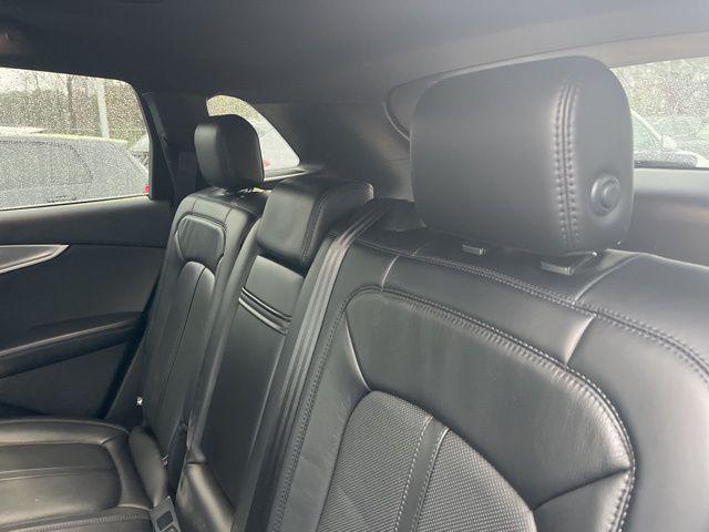 used 2019 Lincoln Nautilus car, priced at $26,101