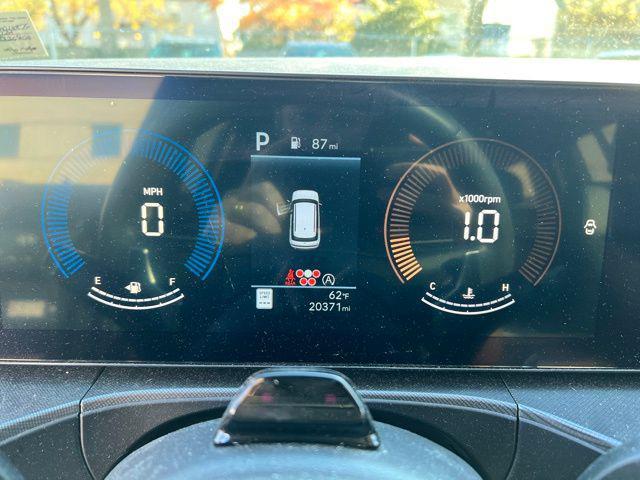 used 2024 Hyundai Santa Fe car, priced at $33,073