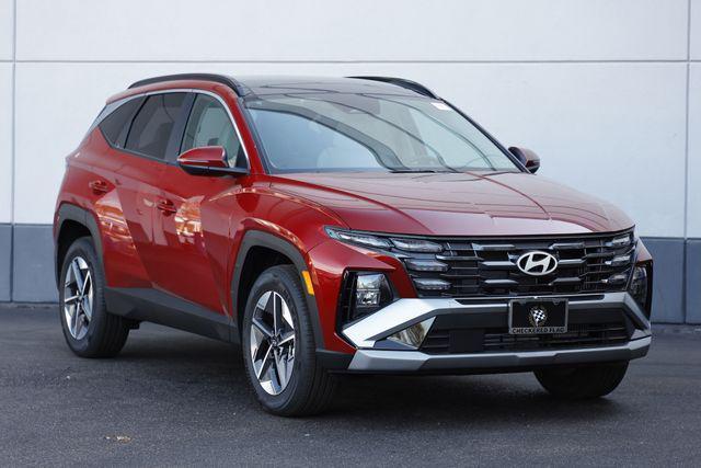 new 2025 Hyundai TUCSON Hybrid car, priced at $38,835