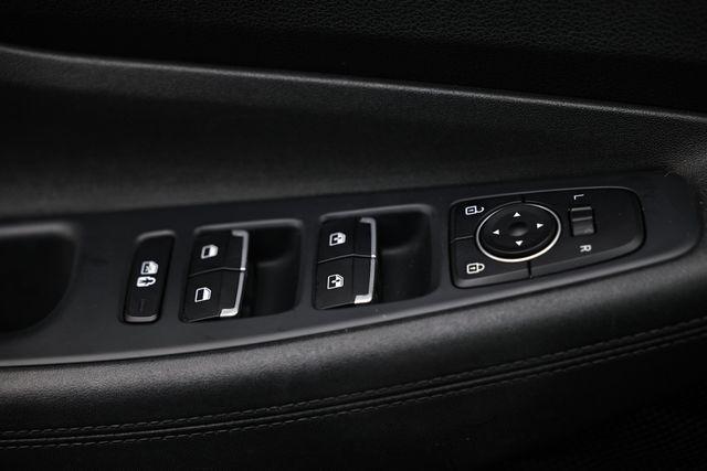 used 2021 Hyundai Santa Fe car, priced at $22,000