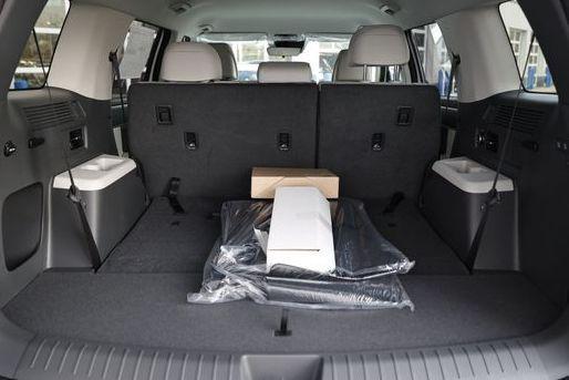 new 2025 Hyundai Santa Fe car, priced at $40,580