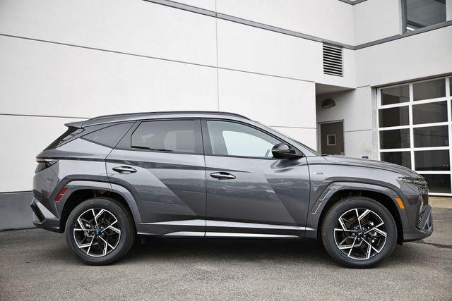 new 2025 Hyundai TUCSON Hybrid car, priced at $40,085