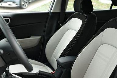 new 2025 Hyundai Venue car, priced at $24,335