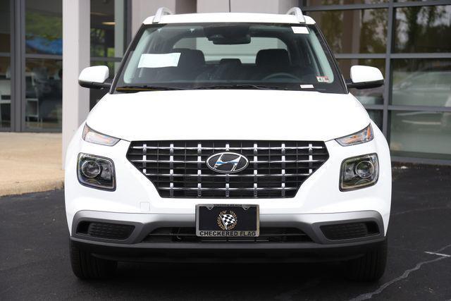 new 2025 Hyundai Venue car, priced at $24,335