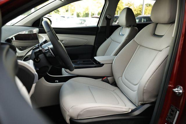 new 2025 Hyundai Tucson car, priced at $42,690