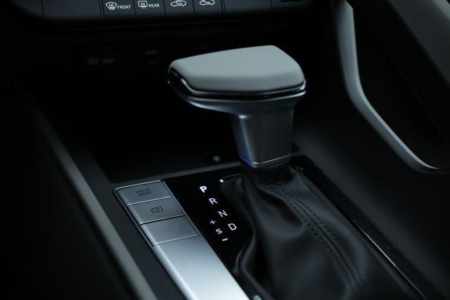 new 2025 Hyundai Elantra car, priced at $25,570