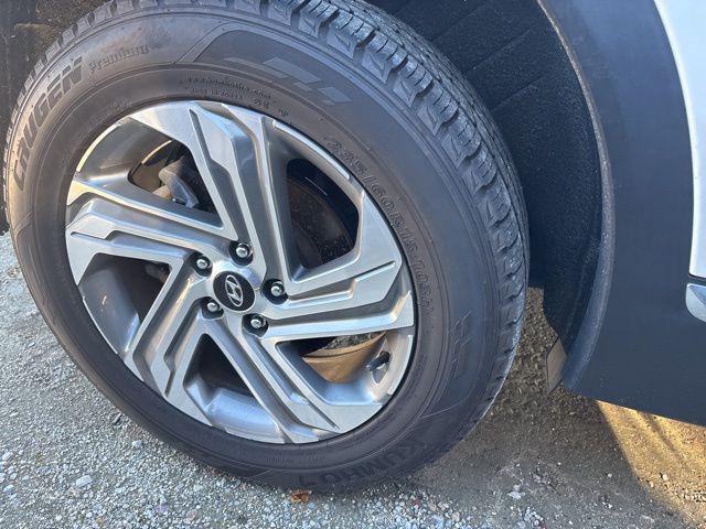 used 2022 Hyundai Santa Fe car, priced at $23,197