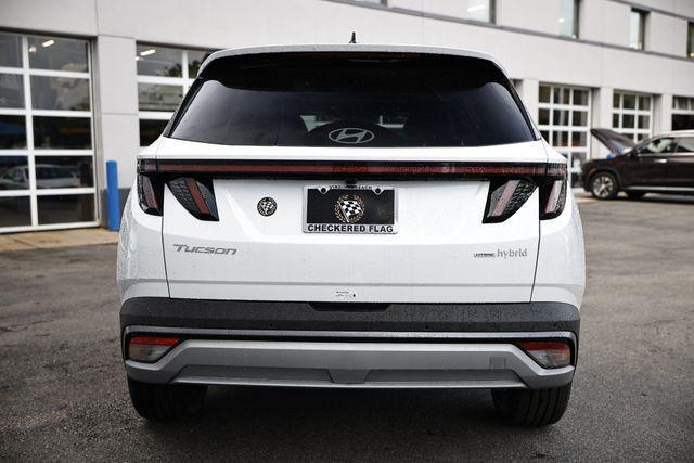 new 2025 Hyundai TUCSON Hybrid car, priced at $43,860
