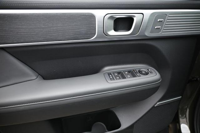 new 2025 Hyundai Santa Fe car, priced at $47,975