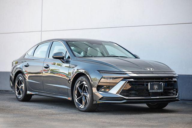 new 2025 Hyundai Sonata car, priced at $32,920