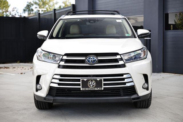 used 2017 Toyota Highlander Hybrid car, priced at $22,998