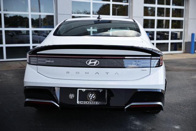 new 2025 Hyundai Sonata Hybrid car, priced at $33,595