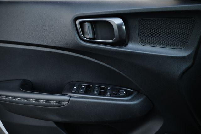 used 2024 Hyundai Venue car, priced at $21,998
