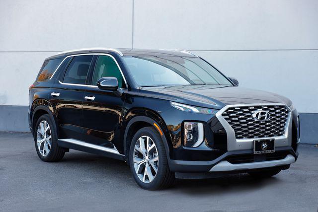 used 2022 Hyundai Palisade car, priced at $35,479