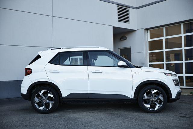 used 2022 Hyundai Venue car, priced at $18,725