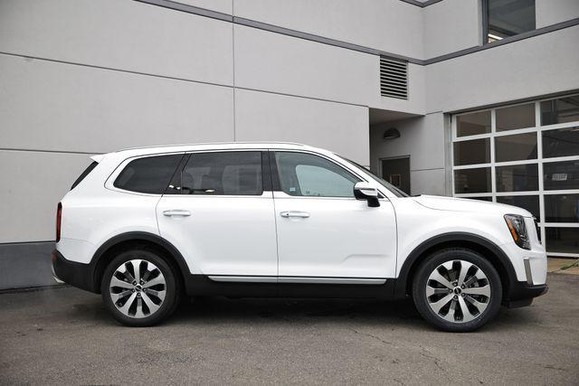 used 2022 Kia Telluride car, priced at $34,222