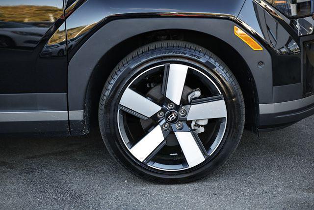 used 2024 Hyundai Santa Fe car, priced at $39,498