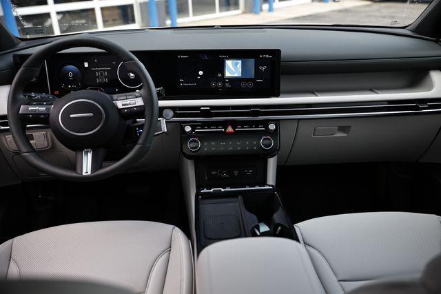 new 2025 Hyundai TUCSON Hybrid car, priced at $43,860