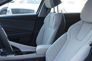 new 2025 Hyundai Elantra car, priced at $31,620