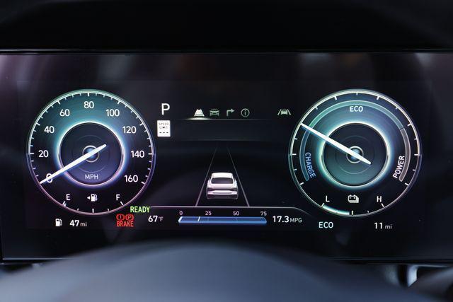 new 2025 Hyundai Elantra car, priced at $31,620