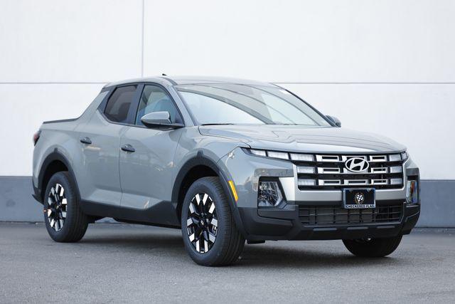 new 2025 Hyundai Santa Cruz car, priced at $30,540