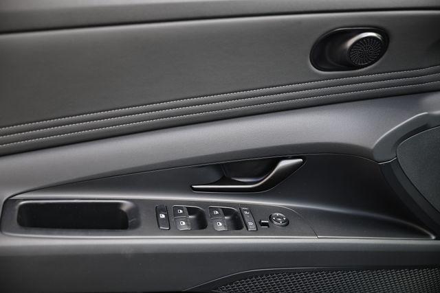 new 2025 Hyundai Elantra car, priced at $25,565