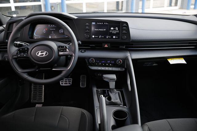 new 2025 Hyundai Elantra car, priced at $25,565