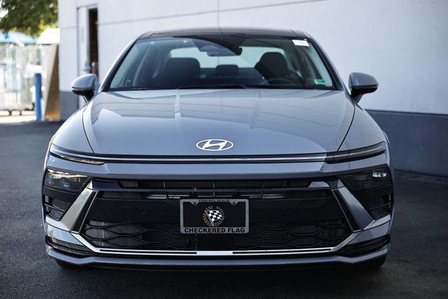 new 2025 Hyundai Sonata car, priced at $33,048