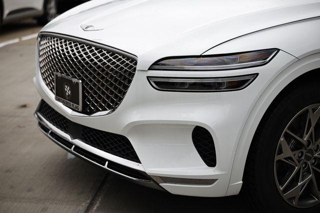used 2025 Genesis GV70 car, priced at $46,030