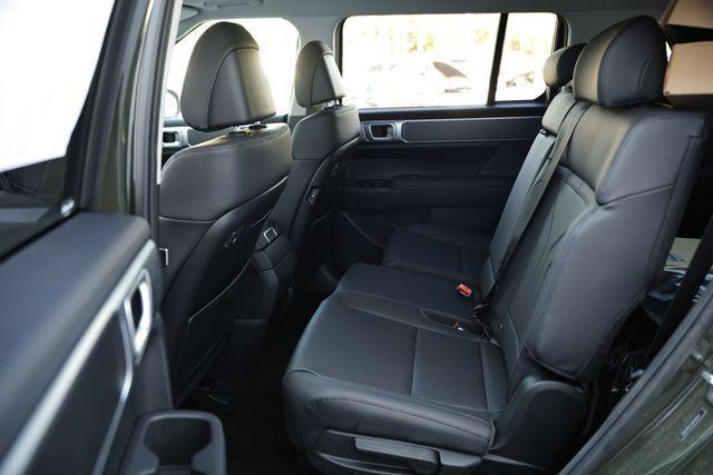 new 2025 Hyundai Santa Fe car, priced at $41,280