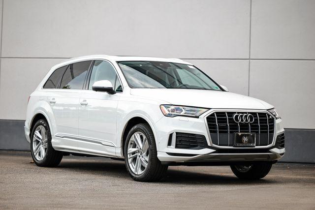 used 2021 Audi Q7 car, priced at $33,374