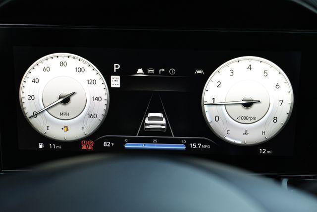 new 2025 Hyundai Elantra car, priced at $29,090