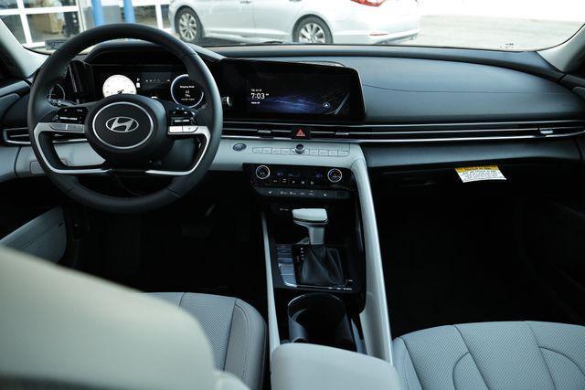 new 2025 Hyundai Elantra car, priced at $29,090