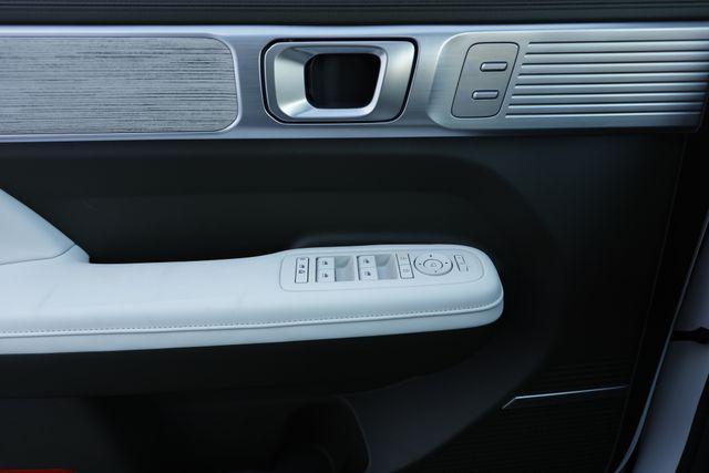 new 2025 Hyundai SANTA FE HEV car, priced at $52,559