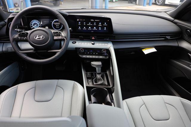 new 2025 Hyundai Elantra car, priced at $31,435