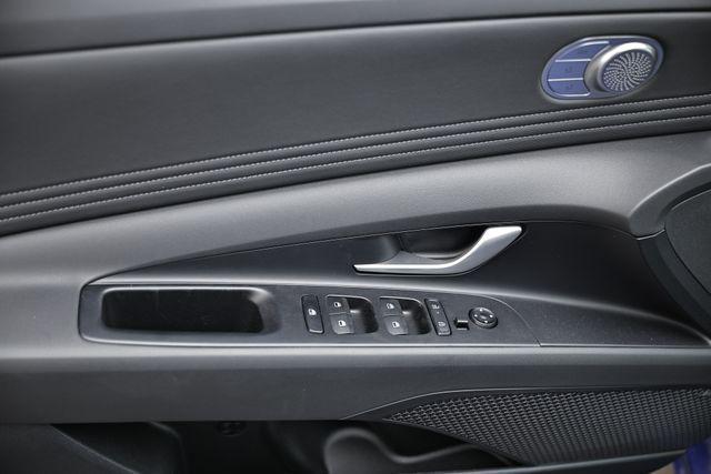 new 2025 Hyundai Elantra car, priced at $31,630