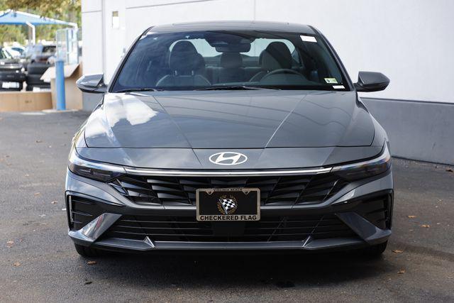 new 2025 Hyundai Elantra car, priced at $31,055